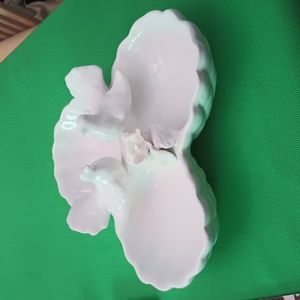 Jay Wilfred porcelain dove & rose clam shell dish